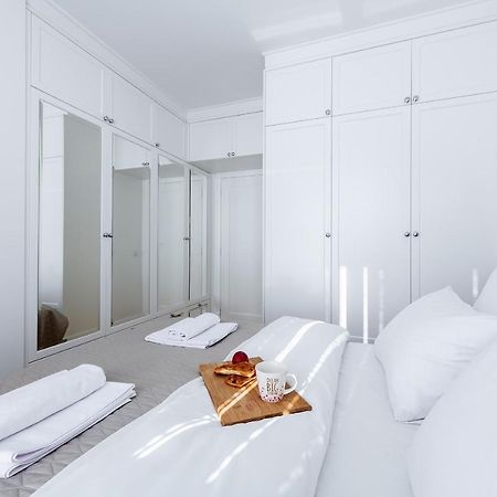 P&O Apartments Aleja Krakowska Varşovia Exterior foto
